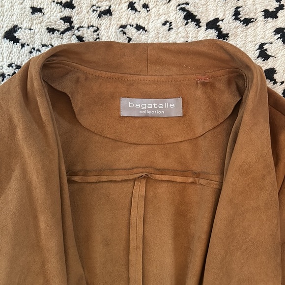 Cognac colored faux suede jacket - Picture 4 of 5